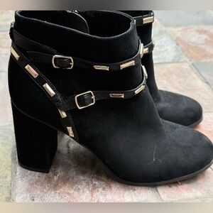 Thalia Sodi women’s Terry Black Ankle Boot size 8 medium